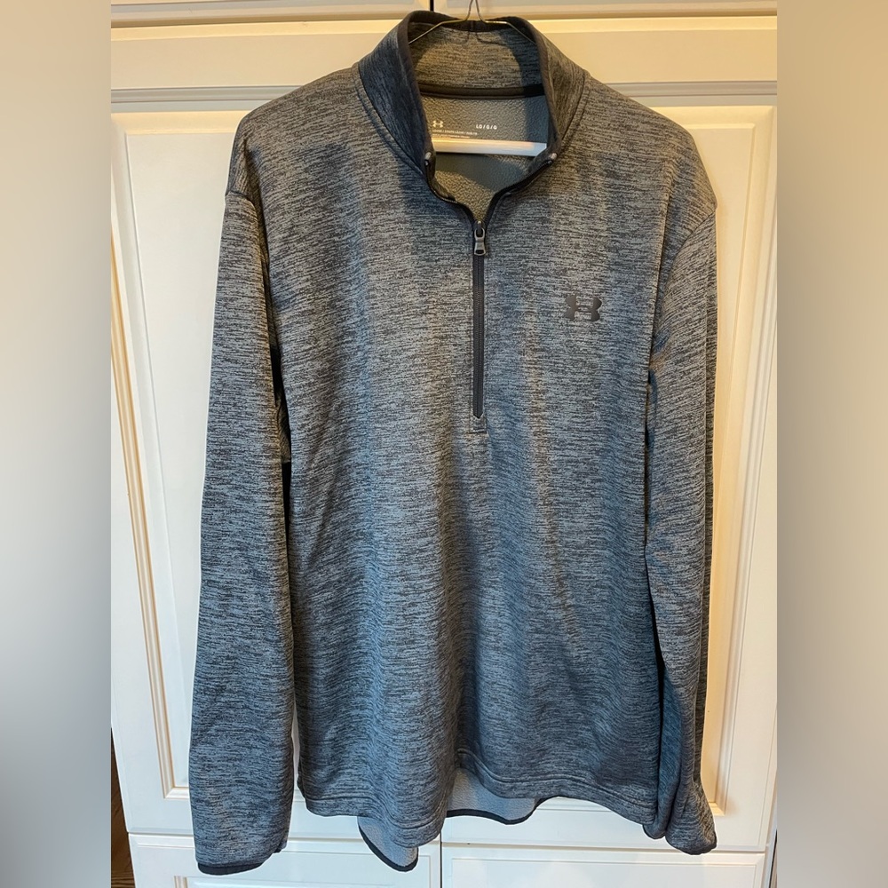 Mens Under Armour Storm Fleece Quarter Zip, Large, loose fit, long sleeve, warm!